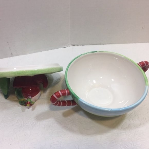 Oneida Santa Christmas Two Piece Ceramic Bowl w/Handles - Picture 5 of 10